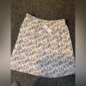 Loft skirt